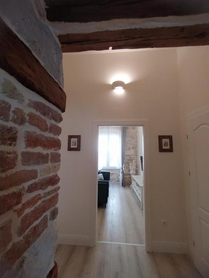 Apartment Antique Zadar - City Center Екстер'єр фото