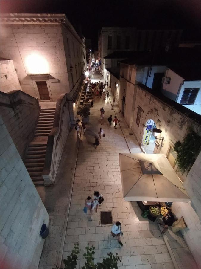 Apartment Antique Zadar - City Center Екстер'єр фото